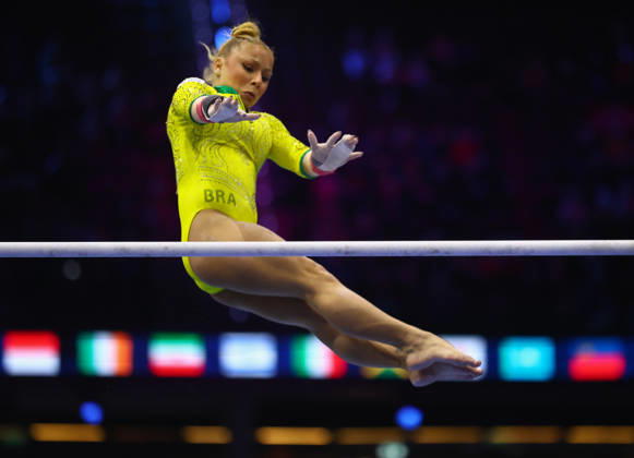 October 19, 2026, Rotterdam, Netherlands: FLAVIA SARAIVA of Brazil competes on the uneven bars during the Women s Qualifications of the 54th Artistic Gymnastics World Championships at the Ahoy Arena in Rotterdam, Netherlands. Rotterdam Netherlands - ZUMAc179 20261019_zep_c179_171 Copyright: xMickaelxChavetx