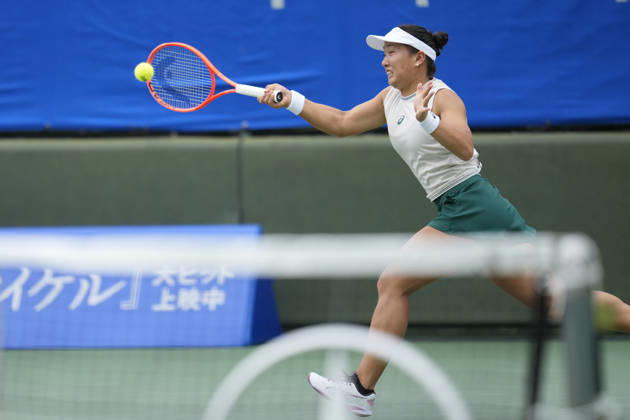 WTA, Tennis Damen Kinoshita Group Japan Open - Day 2 Claire Liu of the United States competes in her round of 32 singles match against Magda Linette of Poland at the 2026 Kinoshita Group Japan Open Women s tennis tournament at Utsubo Tennis Center in Osaka, Japan, on October 20, 2026. Osaka Japan  Copyright: xOwenxHammondx originalFilename:hammond-2026kino261020_np12C.jpg