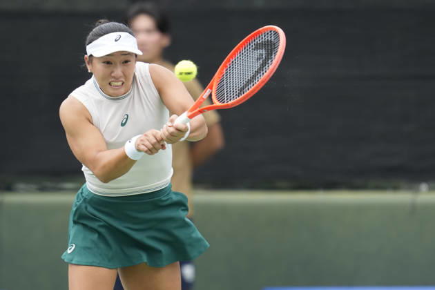 WTA, Tennis Damen Kinoshita Group Japan Open - Day 2 Claire Liu of the United States competes in her round of 32 singles match against Magda Linette of Poland at the 2026 Kinoshita Group Japan Open Women s tennis tournament at Utsubo Tennis Center in Osaka, Japan, on October 20, 2026. Osaka Japan  Copyright: xOwenxHammondx originalFilename:hammond-2026kino261020_npfoj.jpg