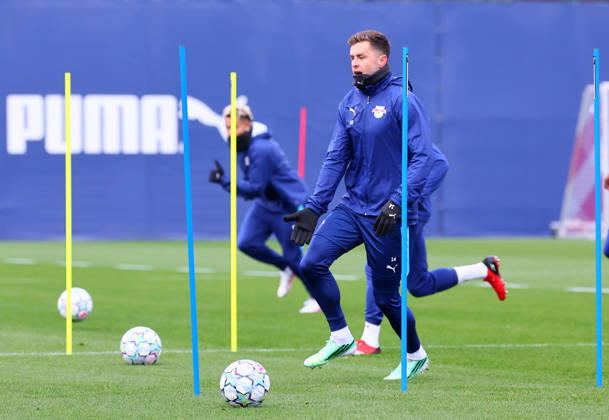 RB Leipzig - Training Champions League Leipzig, 20.10.2026, RB Akademie, UEFA Champions League , RB Leipzig - Abschlusstraining am Vortag von Real Madrid v. RBLeipzig , Im Bild: Christoph Baumgartner (14, RB Leipzig) ,