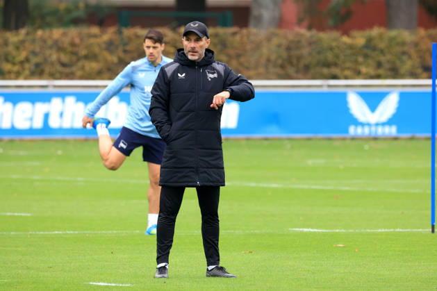 20.10.2026, DEU GER, Fussball , 2.Fussballbundesliga, Saison 2026 2027, Sportforum, Hertha BSC, Training Cheftrainer Stefan Leitl ( Hertha BSC Berlin ), Josip Brekalo ( Hertha BSC Berlin 7 ) 2. Liga: DFB DFL regulations prohibit any use of photographs as image sequences and or quasi-video) nordphoto GmbH Engler Berlin Sportforum Berlin Deutschland Copyright: xNordphotox xEnglerx
