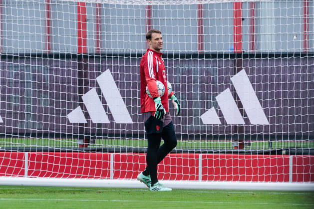 MUNICH, GERMANY - OCTOBER 20: Manuel Neuer (FC Bayern Muenchen, 1) during the training session before the UEFA Champions League match between FC Bayern Muenchen vs. Arsenal FC at Trainingsgelaende an der Saebener Str on October 20, 2026 in Munich, Germany. Bavaria Germany Copyright: xSteffiexWunderlx
