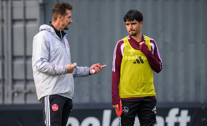 20.10.2026 - Fussball - 2. Fussball - Bundesliga - Saison 2026 2027 - 1. FC Nürnberg Nuernberg FCN ( Club ) - Training - Sportfoto Zink - xwoxzix - Miroslav Miro Klose ( Trainer 1. FC Nürnberg FCN ) Can Yahya Moustfa (28, 1. FC Nürnberg FCN )