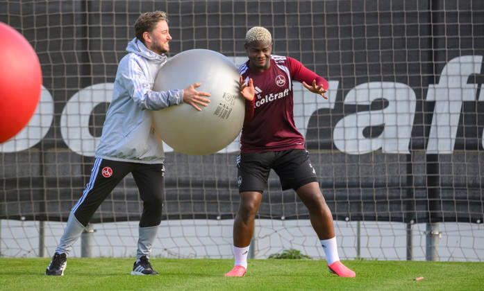 20.10.2026 - Fussball - 2. Fussball - Bundesliga - Saison 2026 2027 - 1. FC Nürnberg Nuernberg FCN ( Club ) - Training - Sportfoto Zink - xwoxzix - Mikayil Faye (15, 1. FC Nürnberg FCN )