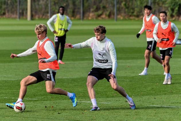 Sam Klein Westphal Jannik ( Pauli ) Deutschland , Hamburg , Trainingsgelände an der Kollaustrasse , Fussball , 2. Bundesliga , FC St Pauli