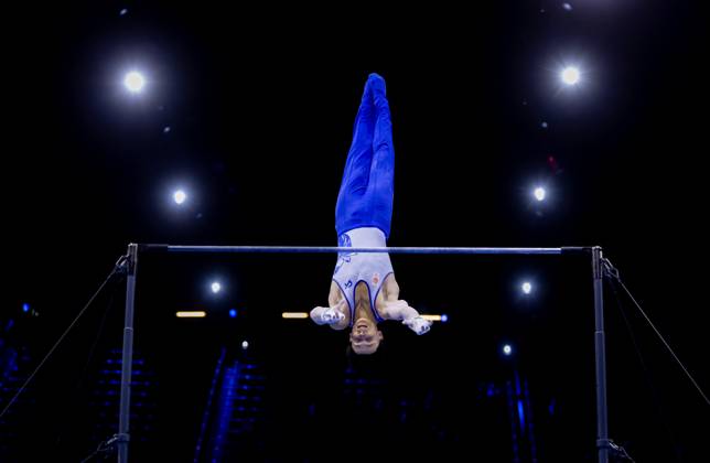 ROTTERDAM - Jermain Gruenberg in action during the men s team final at the World Gymnastics Championships in Rotterdam Ahoy. IRIS VAN DEN BROEK ANP xVIxANPxSportx xxANPxIVx 573088954 originalFilename: 573088954.jpg