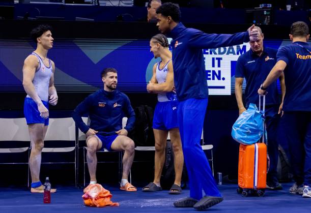 ROTTERDAM - The Dutch gymnasts during the men s team final at the World Gymnastics Championships in Rotterdam Ahoy. IRIS VAN DEN BROEK ANP xVIxANPxSportx xxANPxIVx 573091603 originalFilename: 573091603.jpg