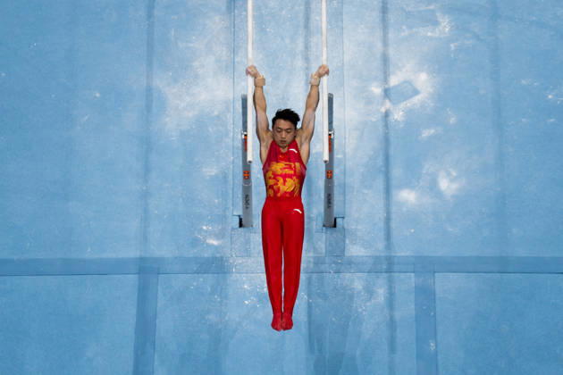 261020 Jingyuan Zou of China competes in parallel bars during men s team final on day four of the 2026 Artistic Gymnastics World Championships on October 20, 2026 in Rotterdam. Photo: Joel Marklund BILDBYRÅN kod JM JM0861 bbeng artistisk gymnastik artistic gymnastics gymnastik-vm vm artistic gymnastics world championships final lagfinal team final Copyright: JOELxMARKLUND BB261020JM023