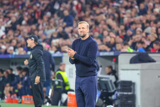 20.10.26 VfB Stuttgart - Atletico Madrid Deutschland, Stuttgart, 20.10.2026, Fussball, UEFA Champions League, Saison 2026 2027, VfB Stuttgart - Atletico Madrid: Sebastian Hoenß (Trainer VfB Stuttgart).