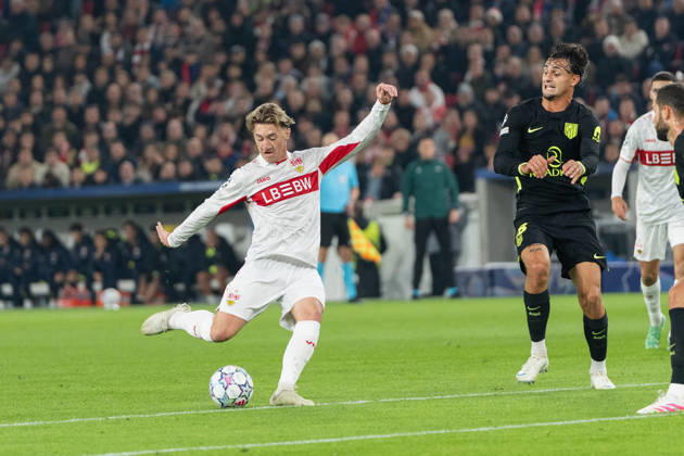 20.10.2026, xjyhynx, Fussball UEFA Champions League, VfB Stuttgart - Atletico Madrid, v.l. Torschuss von Angelo Stiller (6, VfB Stuttgart) Stuttgart