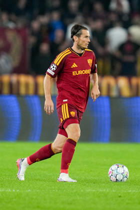 AS Roma v SK Slovan Bratislava - UEFA Champions League 2026 27 League Phase MD3 Marten de Roon of AS Roma in action during the AS Roma v SK Slovan Bratislava. - UEFA Champions League 2026 27 League Phase MD3 at Stadio Olimpico on October 20, 2026 in Rome, Italy Rome Stadio Olimpico Lazio Italy Copyright: xGiuseppexMaffiax 261020_UCL_Roma-SlovanBratislava_GM_06766