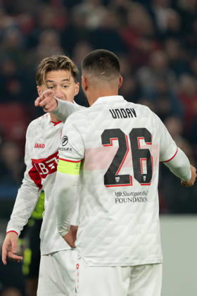 Geste, Mimik, Zeichen Angelo Stiller (VfB Stuttgart, 06), Deniz Undav (VfB Stuttgart, 26), GER, VfB Stuttgart vs. Atlà tico Madrid, Fussball, UEFA Champions League, Spieltag 3, Spielzeit 2026 2027, 20.10.2026, GER, VfB Stuttgart vs. Atlà tico Madrid, Fussball, UEFA Champions League, Spieltag 3, Spielzeit 2026 2027, 20.10.2026, Stuttgart Copyright: xEibner-Pressefoto EdwardxCheungx EP_ECG