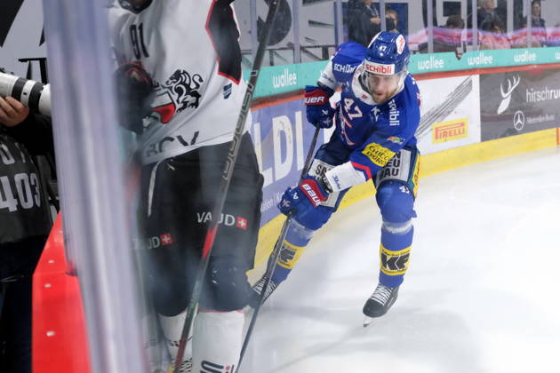 RECORD DATE NOT STATED Swiss Ice hockey, Eishockey - EHC Kloten vs Lausanne Hockey - EHC Kloten Forward Joona Luoto (47) Copyright: xx