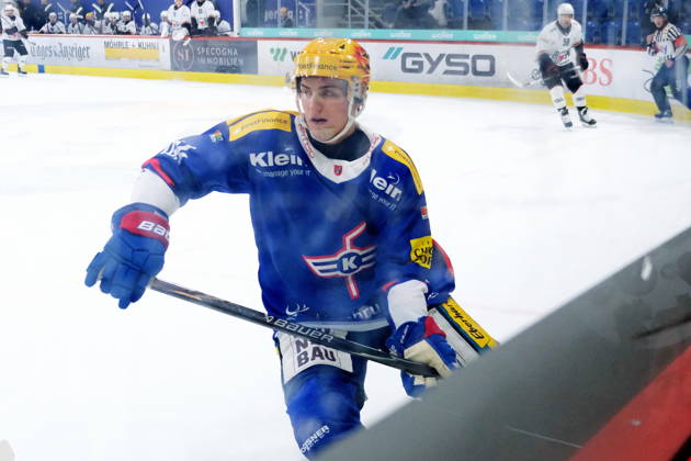 RECORD DATE NOT STATED Swiss Ice hockey, Eishockey - EHC Kloten vs Lausanne Hockey - EHC Kloten Forward Petteri Puhakka (TS 90) Copyright: xx