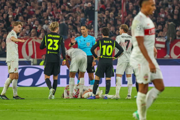 20.10.26 VfB Stuttgart - Atletico Madrid Deutschland, Stuttgart, 20.10.2026, Fussball, UEFA Champions League, Saison 2026 2027, VfB Stuttgart - Atletico Madrid: Morten Hjulmand (Atletico Madrid); rote Karte.