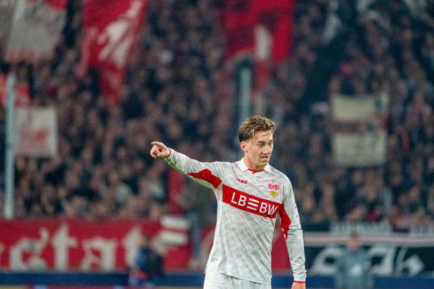 Angelo Stiller (VfB Stuttgart, 06) seen during UEFA Champions League 2026 2027 league phase game between teams of VfB Stuttgart and Atletico Madrid (Pia Schindler Ball Raw Images) Stuttgart MHP Arena Germany Copyright: xPiaxSchindlerx piaschindler_vfbstuttgart_atletico_2627_00023