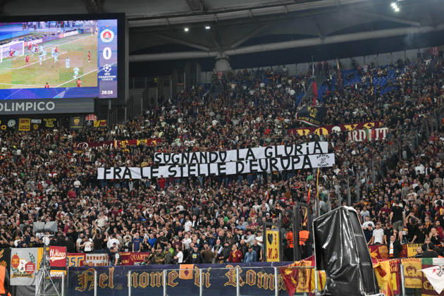 Foto IPP Roberto Ramaccia Roma 20 10 2026 Calcio:Uefa Champions League 2026- 2027 Roma vs Slovan Bratislava Nella foto Striscioni tifosi della roma italyphotopress world copyright Roma italy Italia ITALY  Copyright: xR4924_italyphotopressx