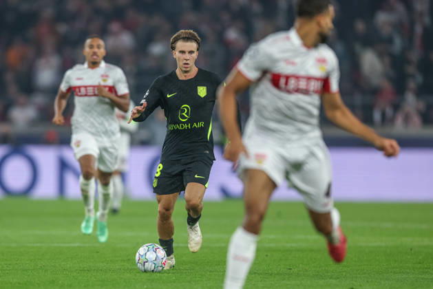 GER, Stuttgart, VfB Stuttgart vs Atletico Madrid, Fussball, UEFA, Spielzeit 2026 2027, Champions League, MHP-Arena, 3. Spieltag im Bild v.l.: Pablo Barrios (Atletico Madrid 8) DFB DFL REGULATIONS PROHIBIT ANY USE OF PHOTOGRAPHS AS IMAGE SEQUENCES AND OR QUASI-VIDEO, 200.2026 Copyright: HMBxMedia HendrikxHamelau