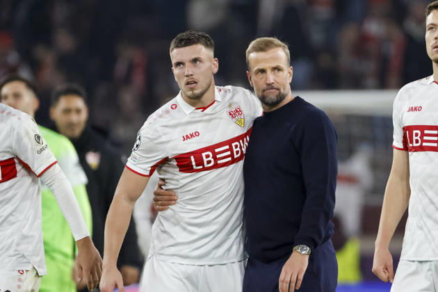 Ermedin Demirovic (VfB Stuttgart, 09) und Sebastian Hoeneß, Hoeness (VfB Stuttgart, Trainer) nach dem Spiel , Deutschland, Fussball, UEFA Champions League, 3. Spieltag, 2026 2027, VfB Stuttgart vs. Atletico Madrid, 20.10.2026, Stuttgart Arena Stuttgart Deutschland Copyright: xGrantxHubbsx