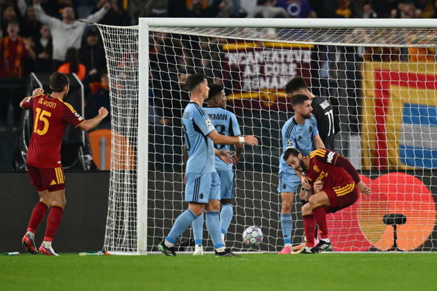 SOCCER - UEFA Champions League - AS Roma vs. Slovan Bratislava Photo by IPA ABACAPRESS.COM89963173 - Mario Hermoso of A.S. Roma scores the goal to make it 1-0 during the UEFA Champions League Matchday 3 soccer match between A.S. Roma and S.K. Slovan Bratislava at the Olympic Stadium on October 20, 2026, in Rome, Italy. Rome Italy  Copyright: xIPAxSport ABACAx