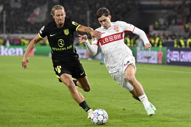 STUTTGART - (lr) Marcos Llorente of Atletico Madrid, Leo Sauer of VFB Stuttgart during the UEFA Champions League match between VFB Stuttgart and Atletico Madrid at Stadion MHP Arena on 20 October 2026 in Stuttgart, Germany. ANP UEFA Champions League 2026 27 xVIxANPxSportx xGerritxvanxKeulenxIVx 573110765 originalFilename: 573110765.jpg
