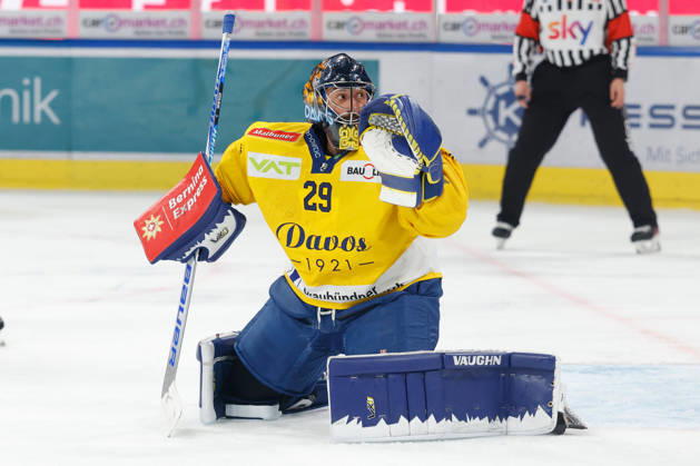 20.10.2026 Swiss Life Arena Zuerich, SCHWEIZ, Saison 2026 2027 Herren Eishockey National League ZSC Lions - HC Davos Torwart Sandro Aeschlimann (HC Davos)