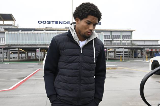 SC Braga v KAA Gent - UEFA Conference League Media Activities 21 10 2026 OOSTENDE, BELGIUM - OCTOBER 21 : Sonko Momodou forward of KAA Gent pictured at the Oostende airport before departure for the UEFA Conference League 2026 27 League Phase matchday 2 match between SC Braga and KAA Gent on October 21, 2026 in Oostende, Belgium, 21 10 2026 Oostende Belgium Copyright: xNicoxVereeckenx
