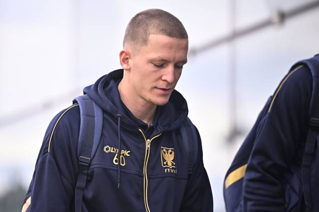 FC Midtjylland v Sint-Truidense VV - UEFA Conference League Media Activities 21 10 2026 LIEGE, BELGIUM - OCTOBER 21 : Vanwesemael Robert-Jan defender of Sint-Truidense VV pictured at the Liege airport before departure for the UEFA Conference League 2026 27 League Phase matchday 2 match between FC Midtjylland and Sint-Truidense VV on October 21, 2026 in Liege, Belgium, 21 10 2026 Liege Belgium Copyright: xTomasxSiskx