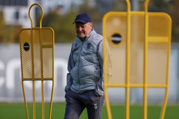 2026.10.21 Poznan Pilka nozna UEFA Liga Europy faza ligowa sezon 2026 2027 Trening Lech Poznan przed meczem z AFC Sunderland N z Trener Lecha Niels Frederiksen Foto Pawel Jaskolka PressFocus 2026.10.21 Poznan Football Europa League League Phase 2026 2027 Lech Poznan training session before AFC Sunderland game Credit: Pawel Jaskolka PressFocus NEWSPIX.PL --- newspix.pl 