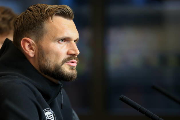 SOCCER - UEFA EL, Sturm vs Marseille GRAZ,AUSTRIA,21.OCT.26 - SOCCER - UEFA Europa League, SK Sturm Graz vs Olympique de Marseille, preview, press conference, PK, Pressekonferenz Sturm. Image shows head coach Fabio Ingolitsch (Sturm).  GEPAxpictures xMarioxBuehner-Weinrauch