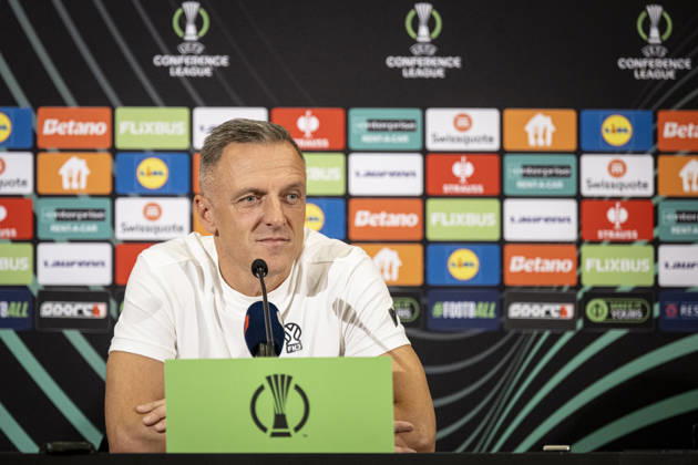 Coach of FK Jablonec Lubos Kozel speaks during the press conference, PK, Pressekonferenz prior to the Football Conference League 2nd round match FK Jablonec vs Brighton in Jablonec nad Nisou, Czech Republic, October 21, 2026. (CTKxPhoto RadekxPetrasek) CTKPhotoP2026102107245  CTKPhotoP2026102107245