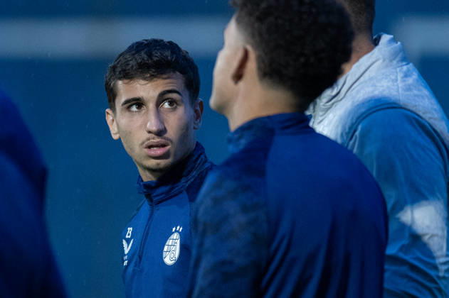 Dinamo Zagreb training session Iker Almena during GNK Dinamo Zagreb training session at Stadion Maksimir in Zagreb, Croatia on October 21, 2026 ahead of the UEFA Europa League League Phase Matchday 3 football match between GNK Dinamo Zagreb and N.E.C. Nijmegen.  LukaxAntunac PIXSELL