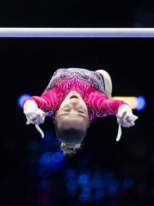 ROTTERDAM - Alena Glotova (WG2) during the team final at the World Gymnastics Championships in Rotterdam Ahoy. IRIS VAN DEN BROEK ANP xVIxANPxSportx xxANPxIVx 573181839 originalFilename: 573181839.jpg