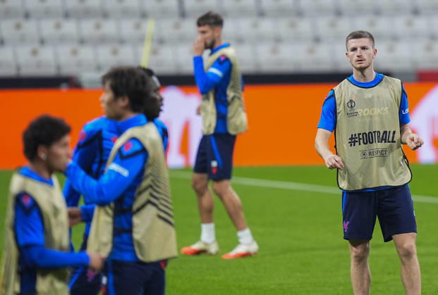 Ahead of Besiktas v Crystal Palace - UEFA Europa League ISTANBUL, TURKIYE - OCTOBER 21: Adam Wharton (R) of Crystal Palace takes part in a training session at Tupras Stadium ahead of UEFA Europa League football match against Besiktas in Istanbul, Turkiye on October 21, 2026. Esra Bilgin Anadolu Istanbul Turkey. Editorial use only. Please get in touch for any other usage.  Copyright: x2026xAnadoluxEsraxBilginx