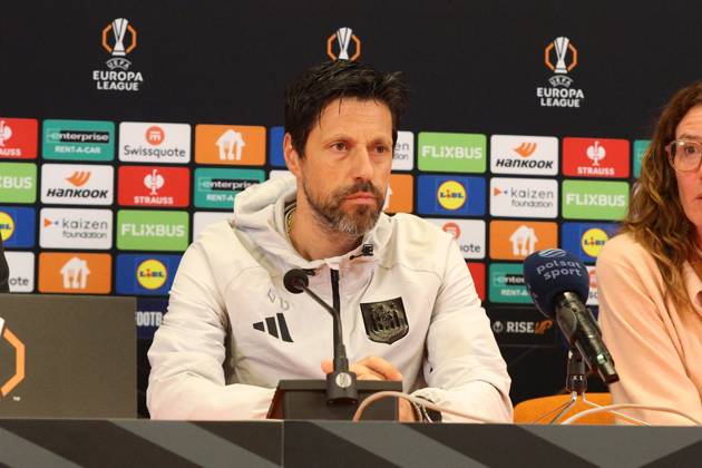 Jagiellonia Bialystok v RSC Anderlecht - UEFA Europa League Media Activities 21 10 2026 BIALYSTOK, POLAND - OCTOBER 21 : Bruno Vitor head coach of RSC Anderlecht speaking with the media during a pre-match press conference, PK, Pressekonferenz ahead of the UEFA Europa League 2026 27 League Phase matchday 3 match between Jagiellonia Bialystok and RSC Anderlecht on October 21, 2026 in Bialystok, Poland, 21 10 2026 Bialystok Poland  Copyright: xAnrx