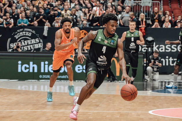 4. Spieltag des Basketball Eurocup Niners Chemnitz -Slask Wroclaw 21.10.2026 ab 19:00 Uhr Chemnitz, Chemnitz Arena Im Foto:04 Kyrell Luc 4. Spieltag des Basketball Eurocup Niners Chemnitz -Slask Wroclaw Chemnitz Sachsen Deutschland Copyright: xEHLxMedia MichelxKöhlerx 20262110-Niners-Chemnitz-Slask-Wroclaw-018