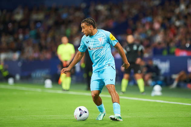 Johaneko Louis-Jean (Athletic Club) during the LaLiga EA Sports match between Levante UD and Athletic Club at Estadi Ciutat de València on October 21, 2026 in Valencia, Spain. -