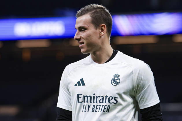 Real Madrid v RB Leipzig - UEFA Champions League 2026 27 October 21, 2026, Santiago Bernabeu stadium, Madrid, Spain: Andriy Lunin of Real Madrid is warm up during UEFA Champions League 2026 27 football match between Real Madrid and RB Leipzig at Santiago Bernabeu stadium on October 21, 2026, in Madrid, Spain. Madrid Santiago Bernabeu Stadium Madrid Spain Copyright: xAlejandroxMatiasxAcostax