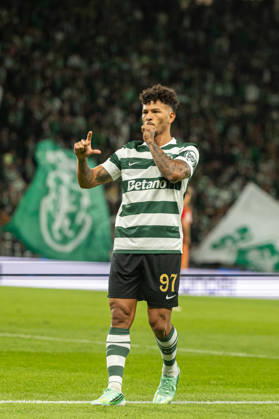 Luis Suarez celebrating after goal seen in football match between Sporting CP and LASK in UEFA Champions League 2026 27 at Estadio JosÃ Alvalade, Lisboa, Portugal (Luis Loureiro Ball Raw Images PT) Lisboa Estadio JosÃ Alvalade Portugal Copyright: xLuisxLoureirox LloureiroSPCxLUSK-3393