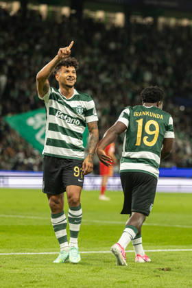 Luis Suarez celebrating after goal seen in football match between Sporting CP and LASK in UEFA Champions League 2026 27 at Estadio JosÃ Alvalade, Lisboa, Portugal (Luis Loureiro Ball Raw Images PT) Lisboa Estadio JosÃ Alvalade Portugal Copyright: xLuisxLoureirox LloureiroSPCxLUSK-3371