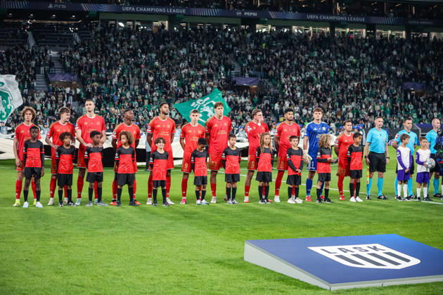 SOCCER - UEFA CL, Sporting vs LASK LISBON,PORTUGAL,21.OCT.26 - SOCCER - UEFA Champions League, Sporting Club de Portugal vs Linzer ASK. Image shows the team of LASK.  GEPAxpictures xManuelxBinder