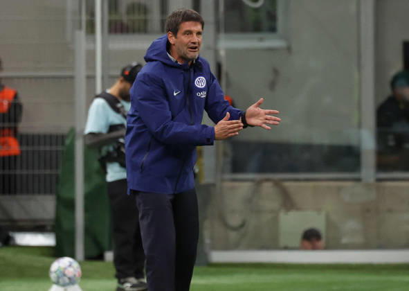 October 21, 2026, Milan: FC Inter Milan s coach Cristian Chivu during the UEFA Champions League soccer match between FC Inter Milan and FC Shakhtar Donetsk at Giuseppe Meazza stadium in Milan, 21 October 2026. ANSA MATTEO BAZZI. UEFA Champions League; FC Inter Milan Vs FC Shakhtar Donetsk  - ZUMAa110 20261021_zaf_a110_062 Copyright: xMatteoxBazzix