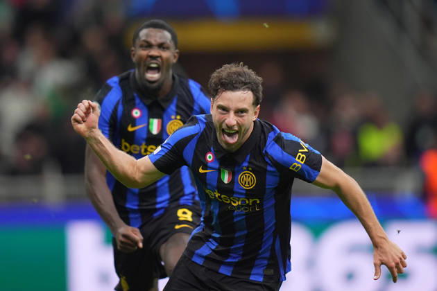 Inter Milan s Carlos Augusto celebrates after scoring 1-0 during the Uefa Champions League soccer match between Inter and Shakhtar Donetsk at San Siro Stadium in Milan , Italy - Wednesday October 21 , 2026. - Soccer  Copyright: xSpada LaPressex