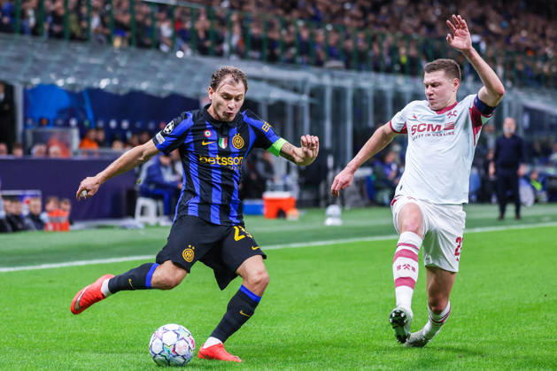 SOCCER - UEFA Champions League - Inter - FC Internazionale vs. Shakhtar Donetsk Photo by IPA ABACAPRESS.COM90001672 - Nicolo Barella of FC Internazionale battles for the ball with Mykola Matviyenko of FC Shakhtar Donetsk during the 2026 27 UEFA Champions League group stage—Matchday 3—football match between FC Internazionale and FC Shakhtar Donetsk. Milan Italy  Copyright: xIPAxSport ABACAx