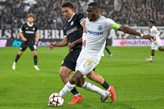 SOCCER - UEFA EL, Sturm vs Marseille GRAZ,AUSTRIA,22.OCT.26 - SOCCER - UEFA Europa League, SK Sturm Graz vs Olympique de Marseille. Image shows Jacob Hoedl (Sturm) and Geoffrey Kondogbia (Marseille).  GEPAxpictures xAvnixRetkoceri