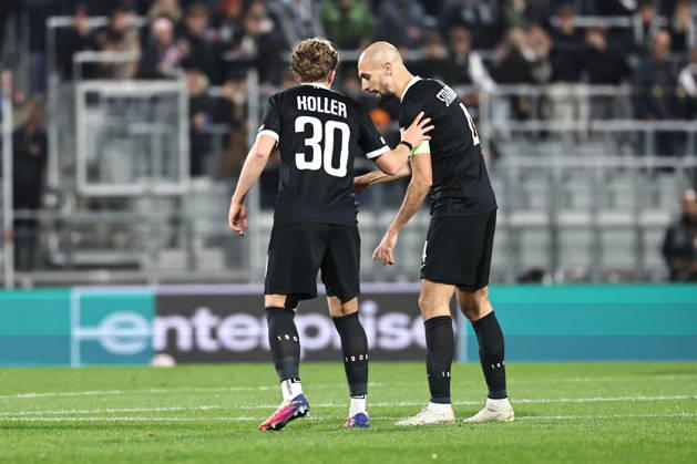 SOCCER - UEFA EL, Sturm vs Marseille GRAZ,AUSTRIA,22.OCT.26 - SOCCER - UEFA Europa League, SK Sturm Graz vs Olympique de Marseille. Image shows Paul Koller and Jon Gorenc Stankovic (Sturm).  GEPAxpictures xChrisxBauer