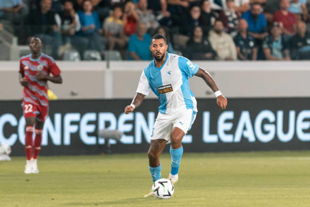 October 22, 2026, Limassol, Limassol, CYPRUS: ANDERSON 33 of Pafos in action during the Conference League Matchday 2 game between Pafos and Riga at Alpha Mega Stadium in Kolossi,Limassol,Cyprus on 22 of October 2026. Limassol CYPRUS - ZUMAk195 20261022_znp_k195_015 Copyright: xXenophonxKarakalosx