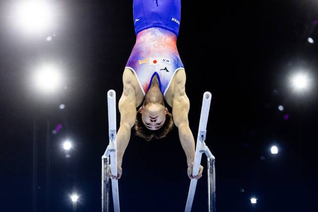 ROTTERDAM - Shinnosuke Oka (JPN) during the All-Around final at the World Gymnastics Championships in Rotterdam Ahoy. IRIS VAN DEN BROEK ANP xVIxANPxSportx xxANPxIVx 573292727 originalFilename: 573292727.jpg