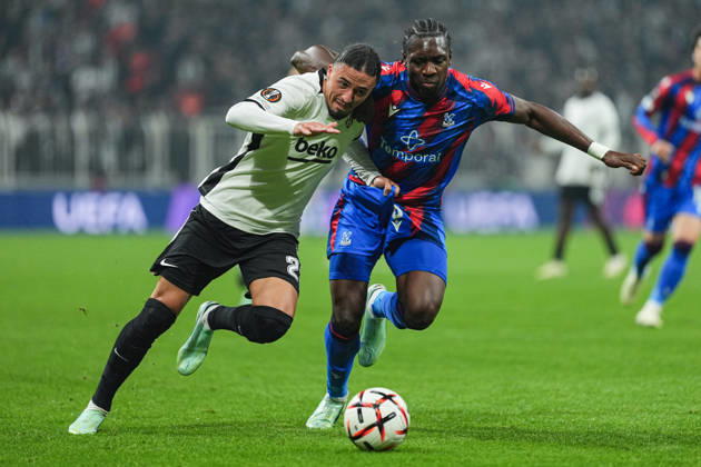 Besiktas v Crystal Palace - UEFA Europa League ISTANBUL, TURKIYE - OCTOBER 22: Taylan Bulut (L) of Besiktas in action against Jaydee Canvot (R) of Crystal Palace during the UEFA Europa League match between Besiktas and Crystal Palace at Tupras Stadium in Istanbul, Turkiye on October 22, 2026. Cemal Yurttas Anadolu Istanbul Turkey. Editorial use only. Please get in touch for any other usage.  Copyright: x2026xAnadoluxCemalxYurttasx