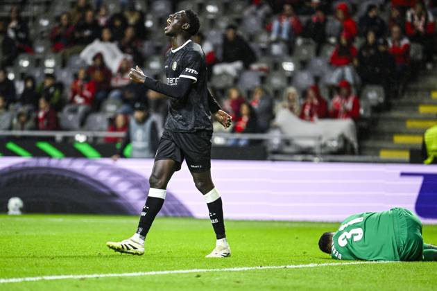 IbrahimÐ° Cisse of KAA Gent reacts during a soccer game between Portuguese SC Braga and Belgian soccer team KAA Gent, Thursday 22 October 2026 in Braga, Portugal, the second match in the UEFA Conference League league phase. TOM GOYVAERTS TomxGoyvaerts  x190691403x
